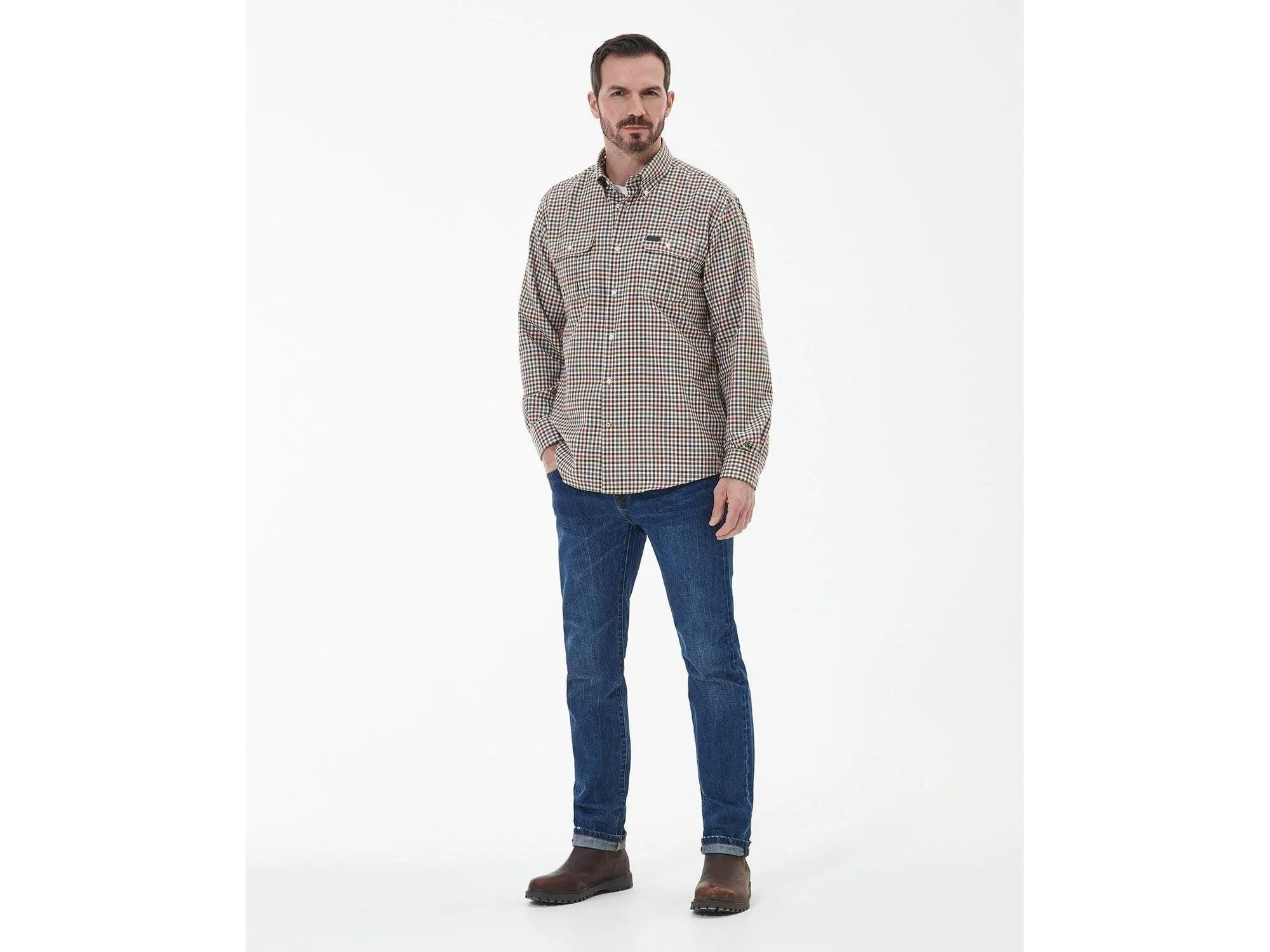 Barbour Foss Tailored Buttondown Collar Shirt in Olive Plaid